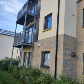 2-bedroom Back Hilton Area apartment - Ground Floor, Aberdeen city center